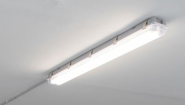Wannenlampe Feuchtraumleuchte
